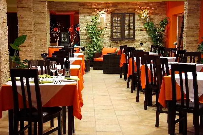 Montinho De Ouro Hotel Luz