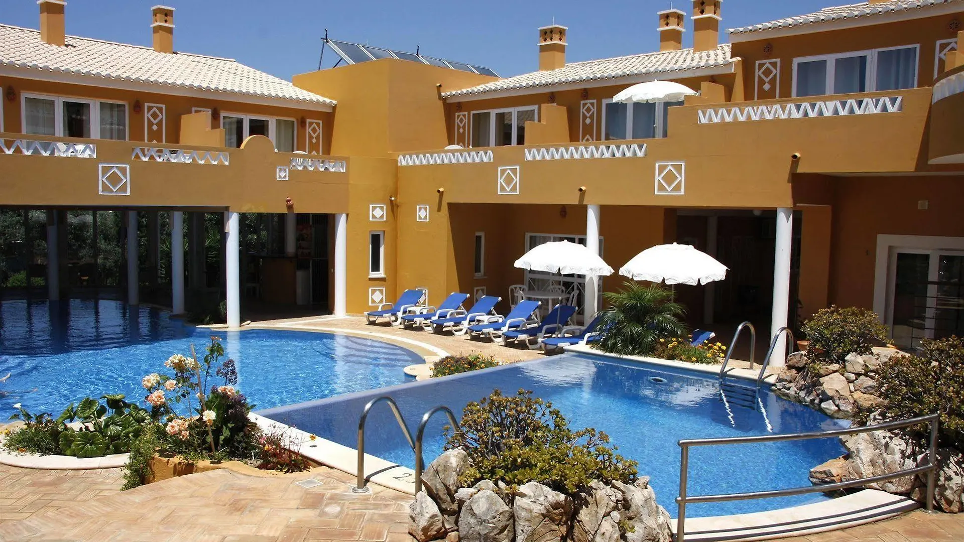 Montinho De Ouro Hotel Luz