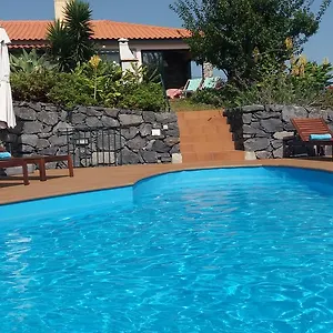 Ferienhaus Banda Do Sol Self Catering Estreito Da Calheta